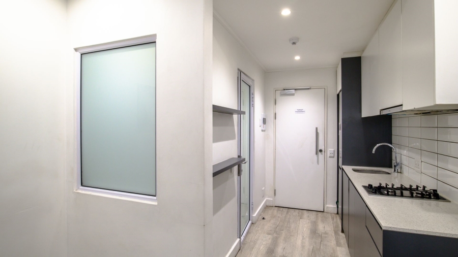 2 Bedroom Property for Sale in Woodstock Western Cape